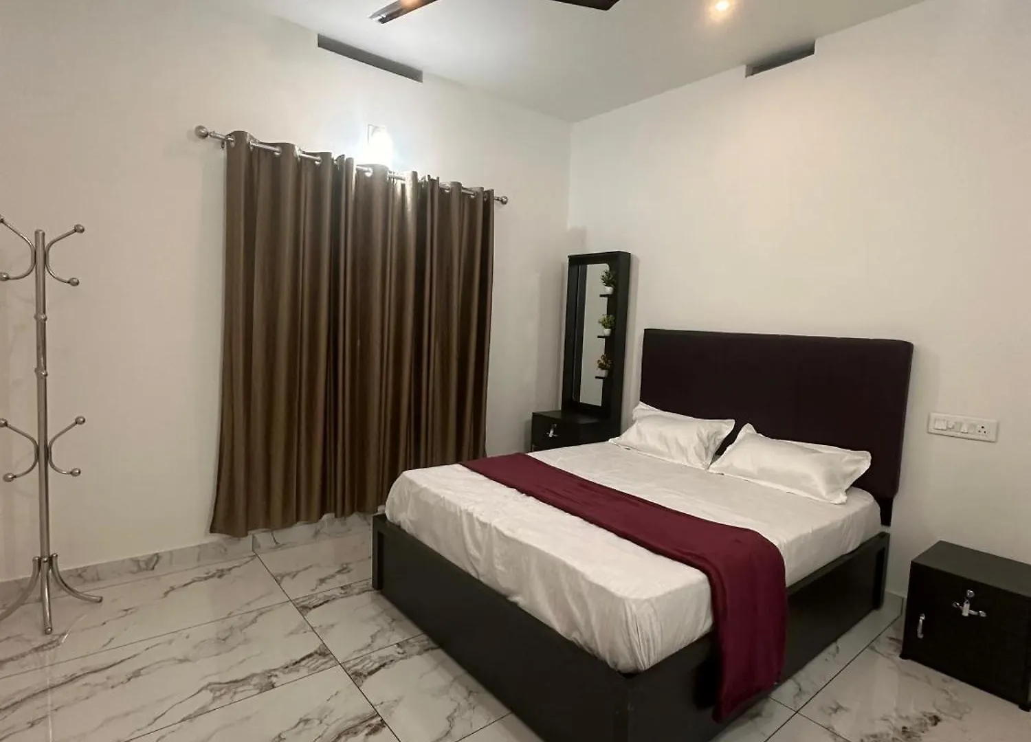Homie Hub Apartment Meppadi 0*,