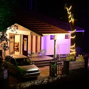  Homestay Valley